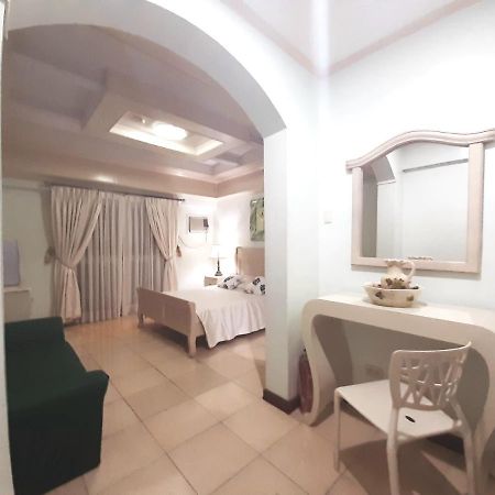 Casa Micarosa Hotel มะนิลา ภายนอก รูปภาพ