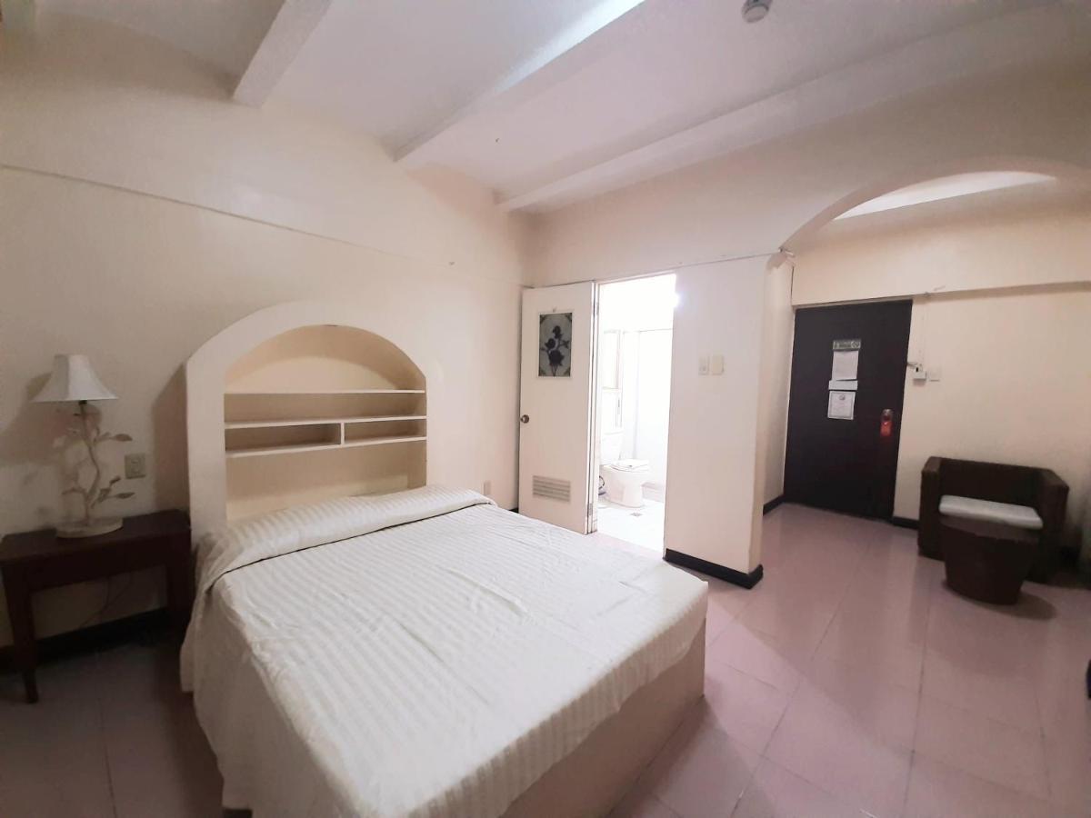 Casa Micarosa Hotel มะนิลา ภายนอก รูปภาพ